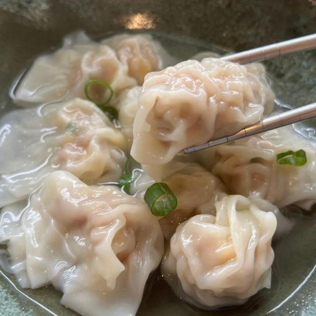 樸院,香菇餛飩